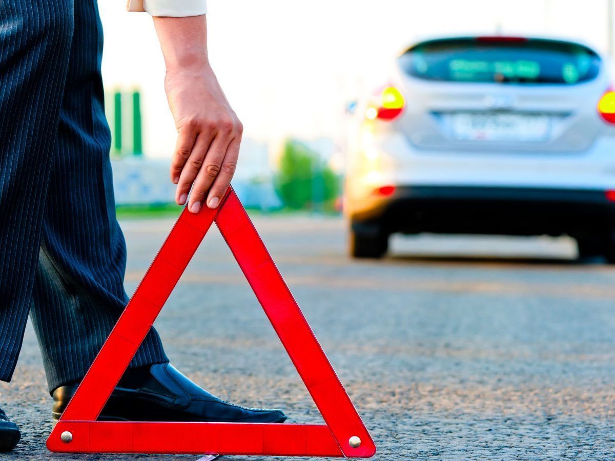 Cara Mengatasi Mobil Mogok Secara Mandiri